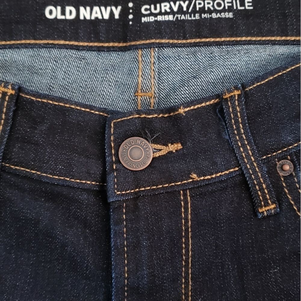 NEW Old Navy Curvy Bootcut Jeans 6P